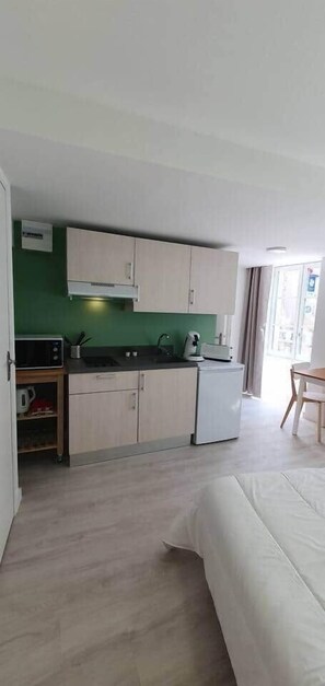 1 Schlafzimmer, Bügeleisen/Bügelbrett, kostenloses WLAN, Bettwäsche