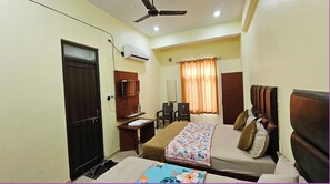 Quang cảnh từ phòng