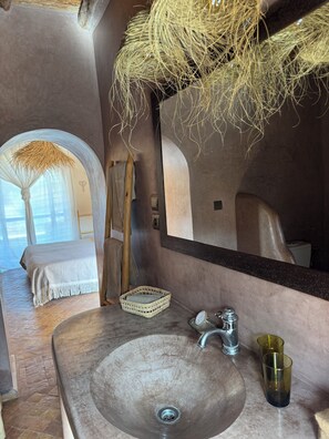 Suite | Bathroom - South Lodge by Little Cactus (Essaouira)