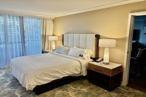 Bügeleisen/Bügelbrett, WLAN, Bettwäsche