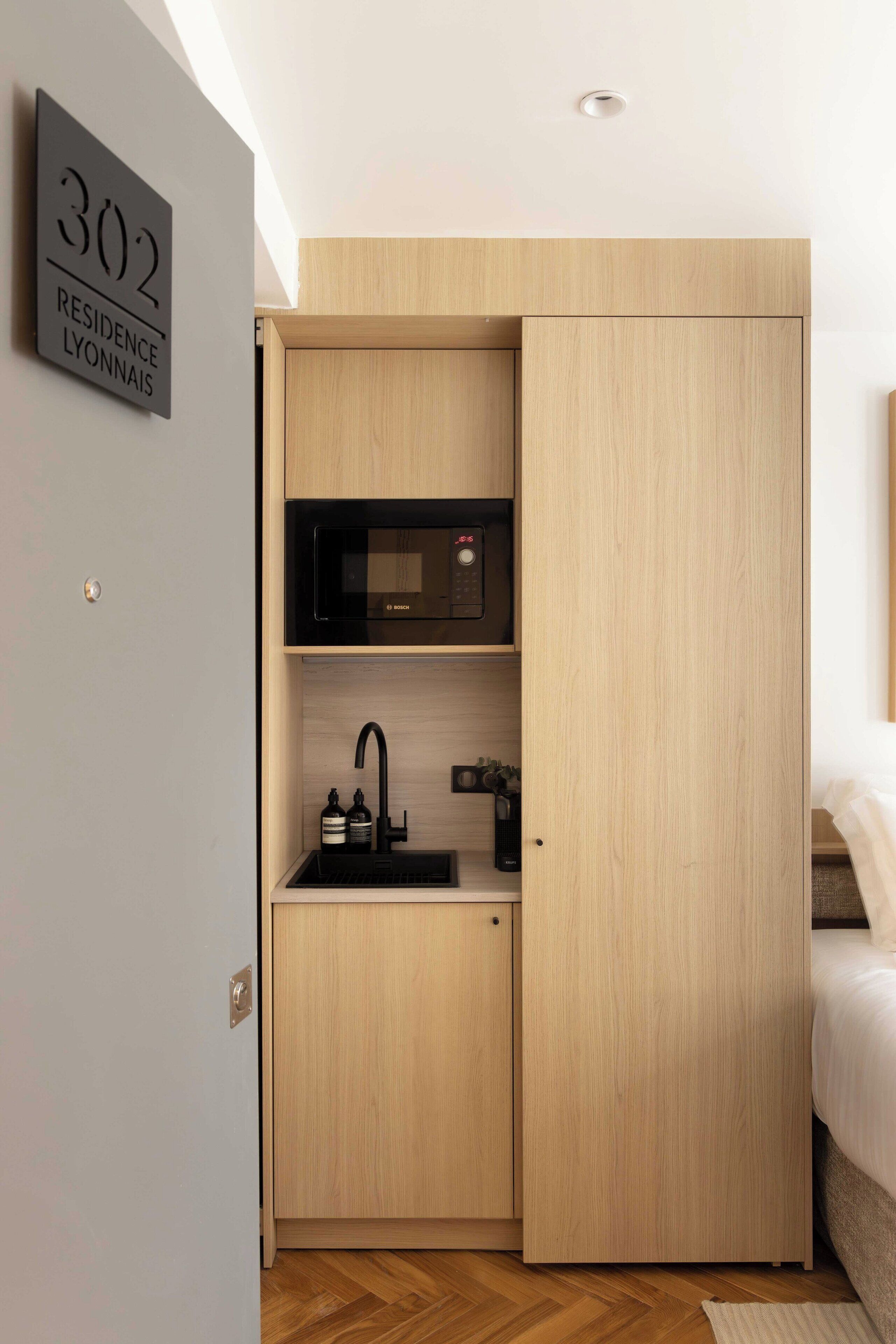 Apartment | Reception