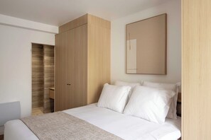 House | 1 bedroom, laptop workspace, iron/ironing board, bed sheets - Magnificent Studio -2p- Pantheon/ Notre Dame (Paris)