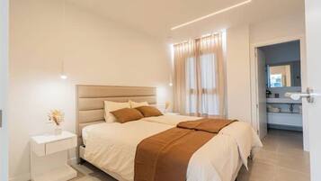 Iron/ironing board, WiFi