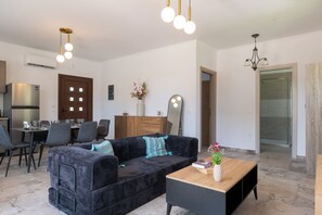 Living area - Anthi Luxury Residence- Violet (Ialisos)