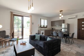 Living area - Anthi Luxury Residence- Violet (Ialisos)