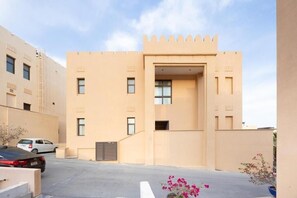 Exterior - Bloomfields Stunning 4BR Villa Fujairah (Dibba)