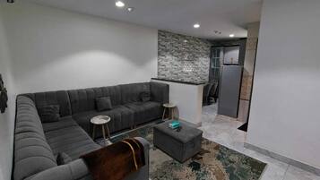 Eenvoudige tweepersoonskamer | Woonruimte