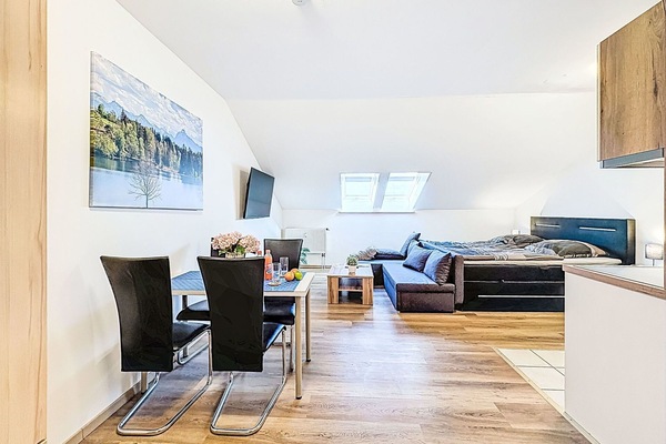 Meubles, Design Intérieur, Sol, Sol, Pièce, Plafond, Canapé, Parquet, Appartement, Salon