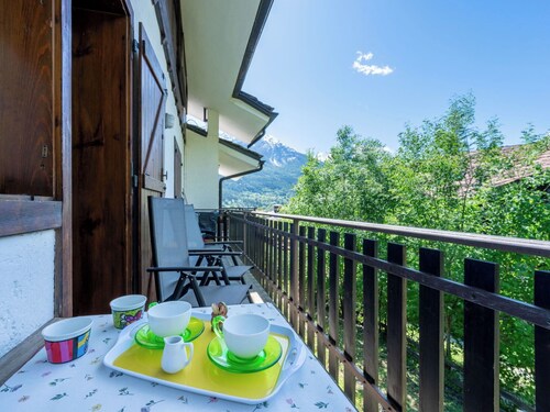 Nice apartment for 4 people with WIFI, TV, balcony and pets allowed