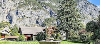 Beautiful villa for 9 guests with WIFI, TV, terrace and pets allowed