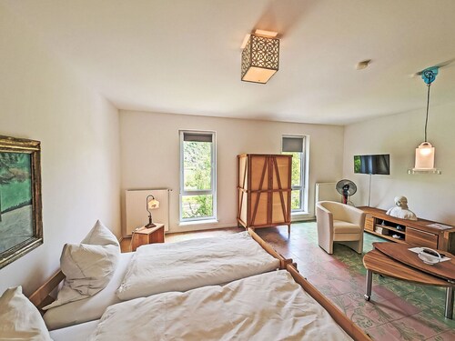 Schöne Wohnung für 12 Gäste mit  W-LAN, TV und Haustiere erlaubt