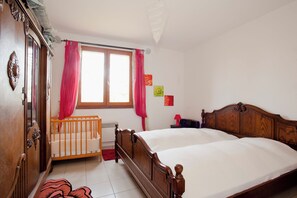 2 Schlafzimmer, Internetzugang, Bettwäsche