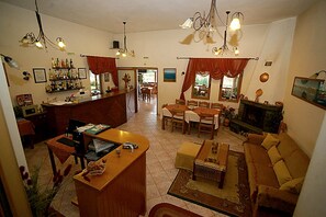 Studio | Internet - Orama Hotel - Lake Plastira Fireplace Family Suite (Lake Plastiras)