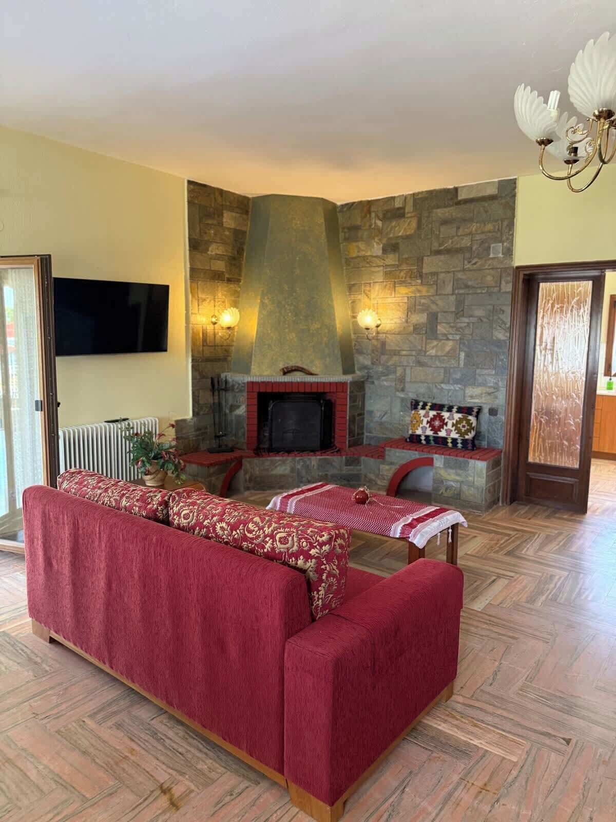 Villa | 4 bedrooms, Internet