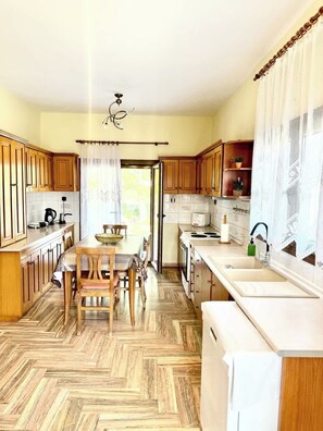 Villa | 4 bedrooms, Internet - Saltos Village House - Peaceful Poolside Retreat (Nea Propontida)