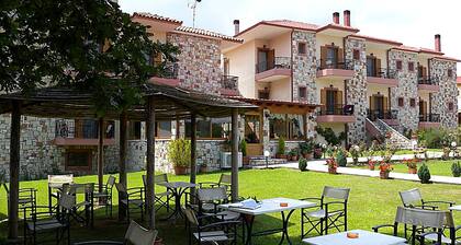 Orama Hotel - Lake Plastira Quad Suite