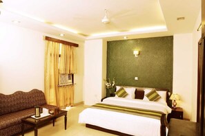 Exterior - Hotel Delhi Darbar-Near Karolbagh Metro (New Delhi)