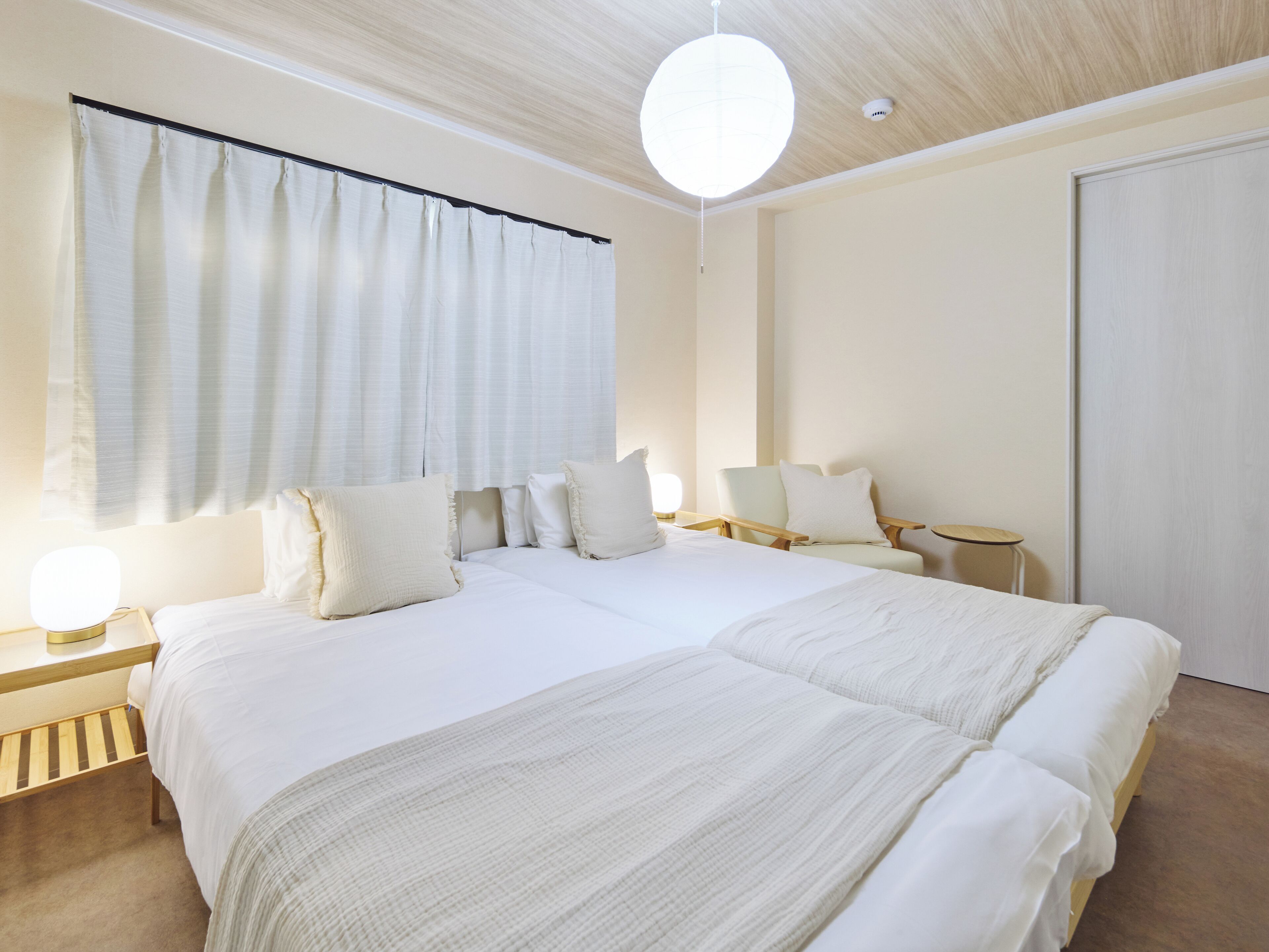 Apartamento luxo, sacada, vista para a cidade | Parte interna