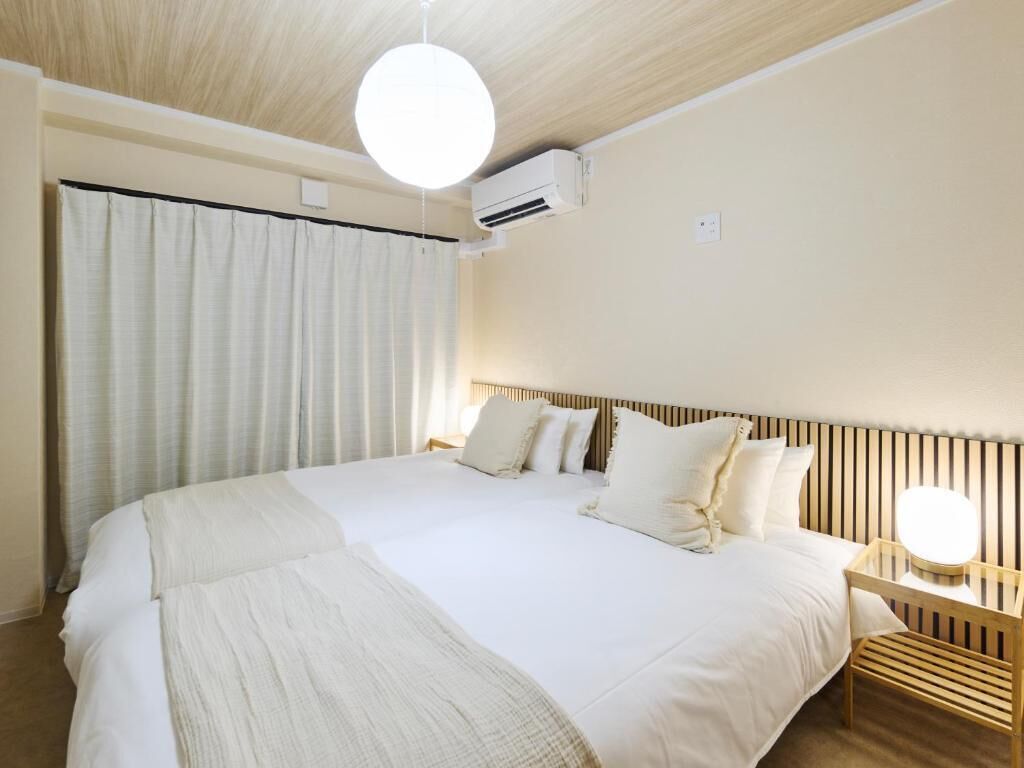 ستائر تعتيم ومكواة/لوح كي وأسرّة أطفال/رضّع وواي فاي مجانًا