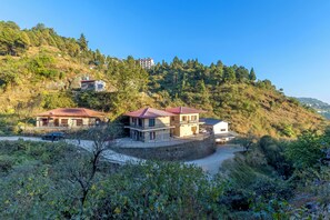 Exterior - Alaya Stays Vyasa Duplex With Views (Mussoorie)