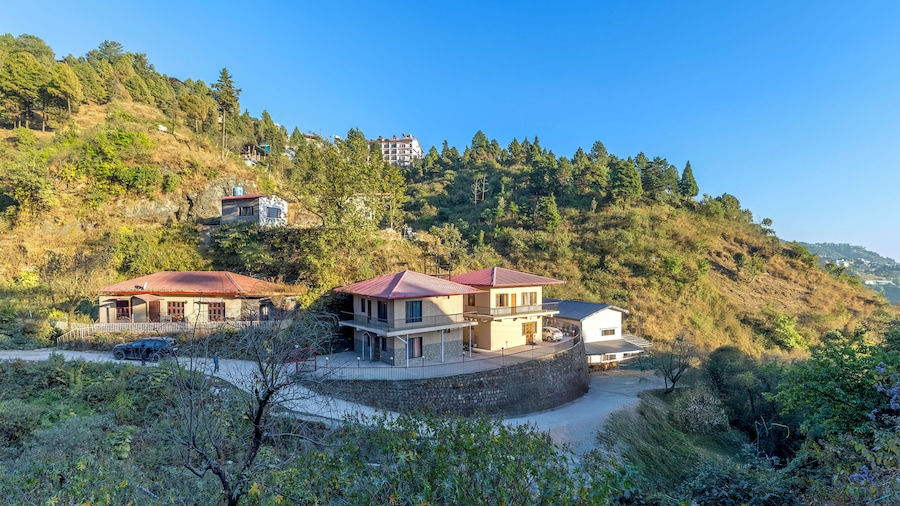 Alaya Stays Vyasa Duplex With Views