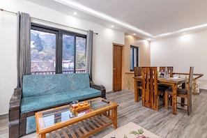 Comfort Villa, Hill View | Dining - Alaya Stays Vyasa Duplex With Views (Mussoorie)
