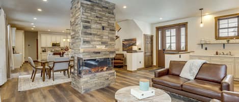 House (3 Bedrooms) | Front of property