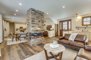 House (3 Bedrooms) | Front of property