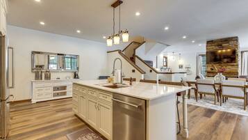 Rumah (3 Bedrooms) | Interior