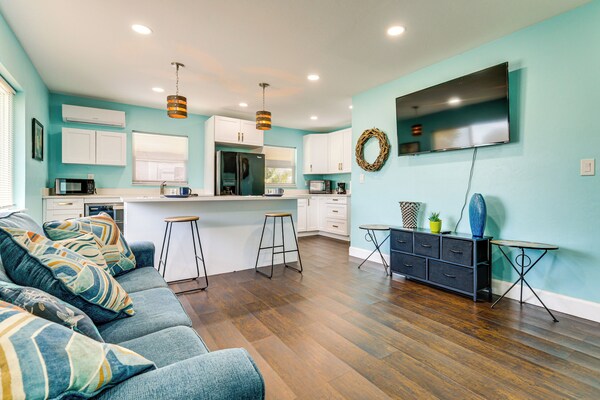 Beach Days & Backyard Nights! Fort Myers Retreat - Caribbean