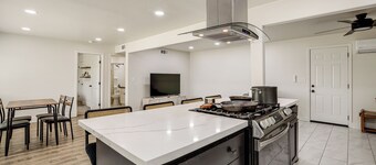 Under 1 Mi to Med Center! Stylish Home in Tulare