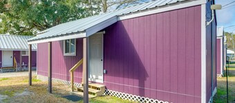 4 Mi to Dtwn Picayune! Piney Woods Tiny Home