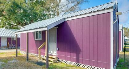4 Mi to Dtwn Picayune! Piney Woods Tiny Home
