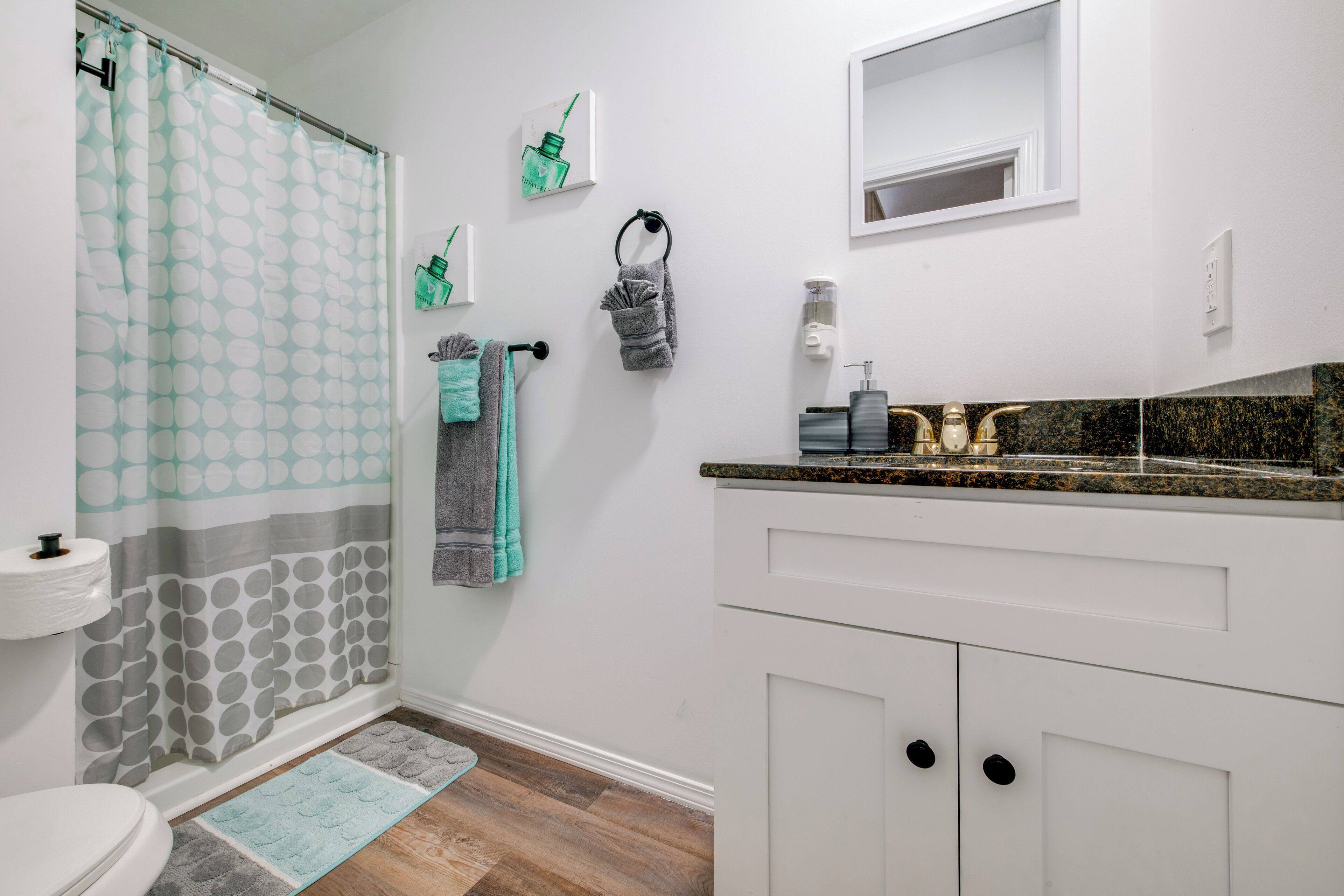 House (2 Bedrooms) | Interior