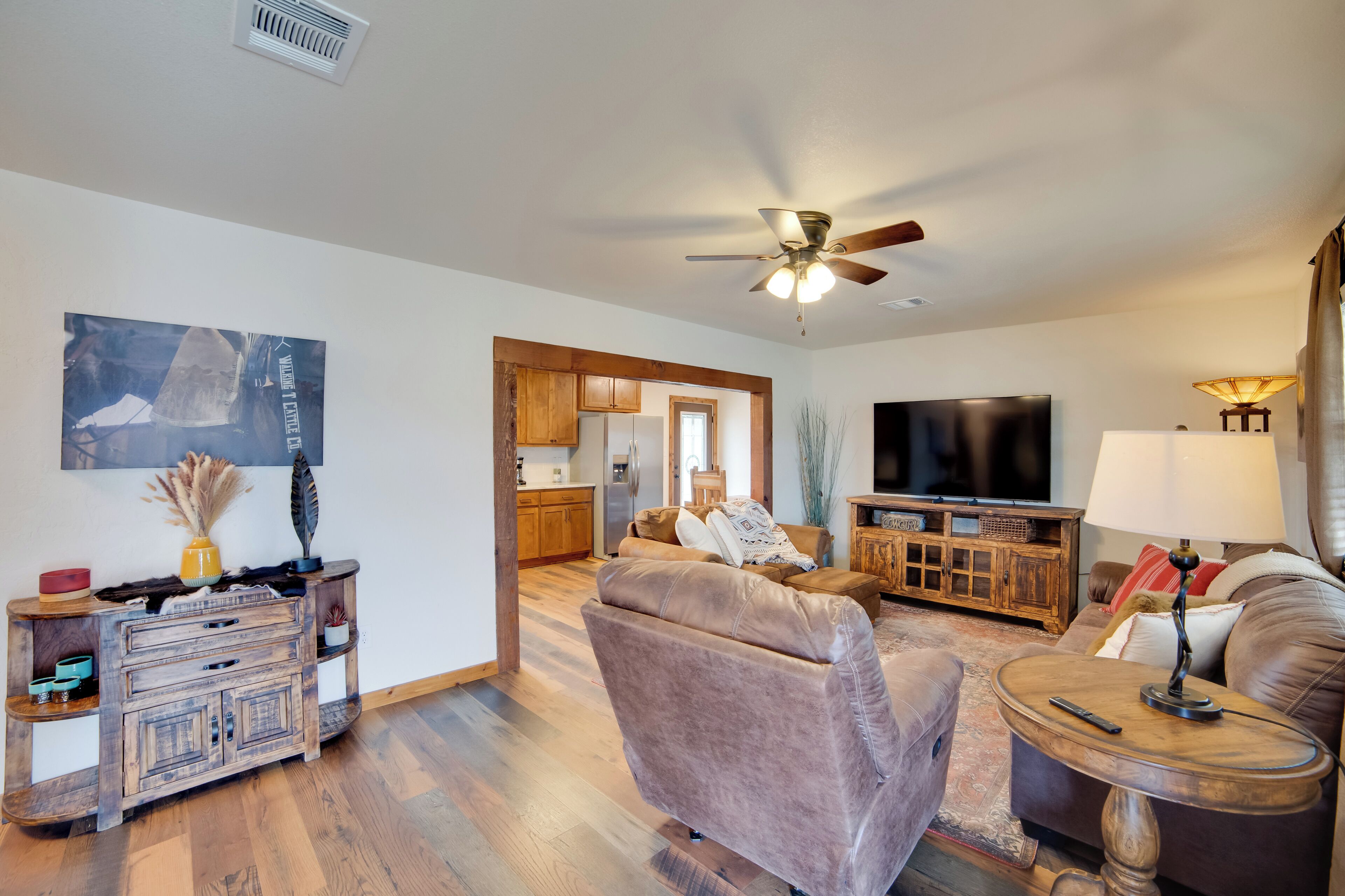 المنشأة من الداخل