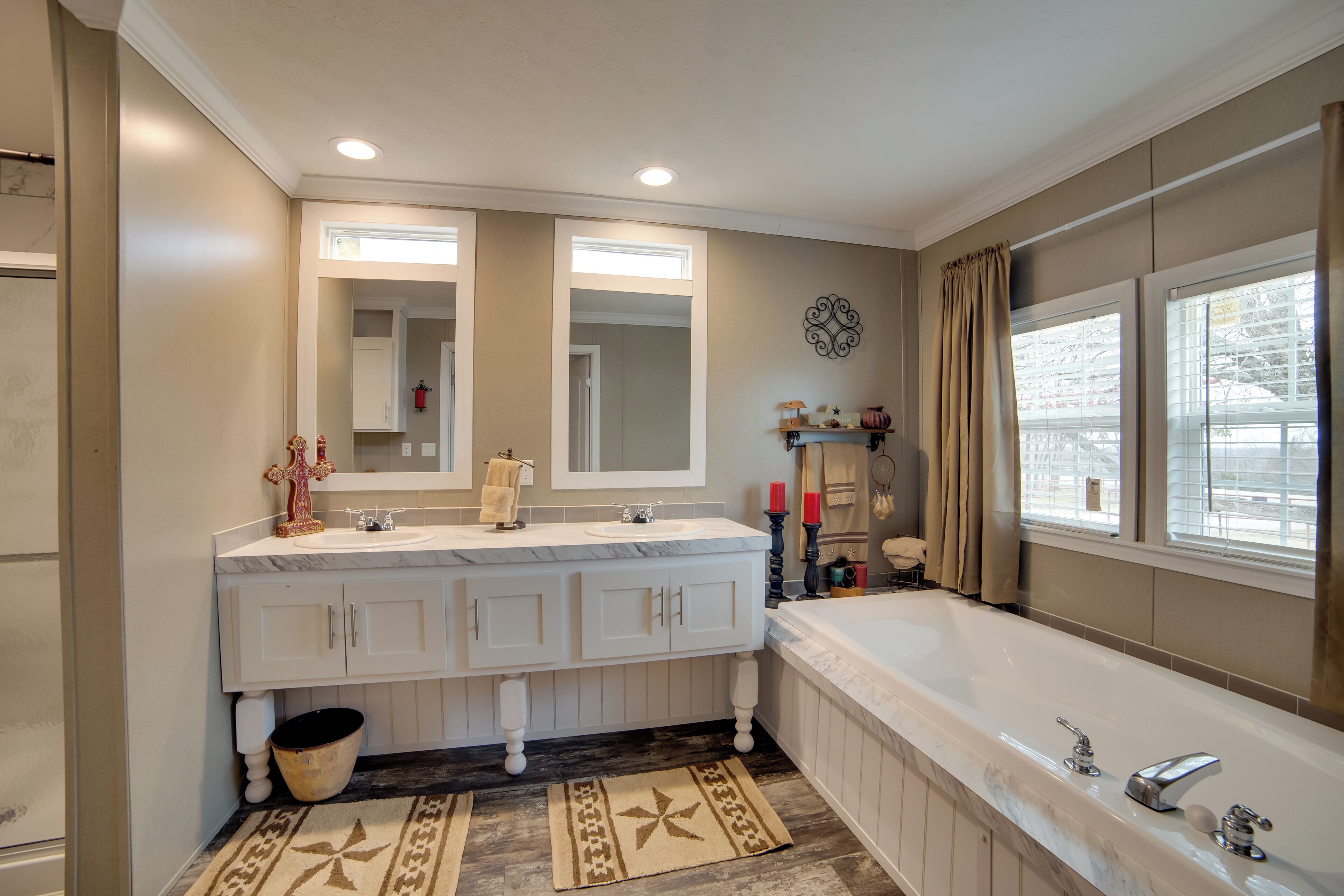 House (4 Bedrooms) | Bahagian dalam