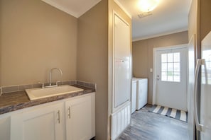 하우스 (4 Bedrooms) | 내부