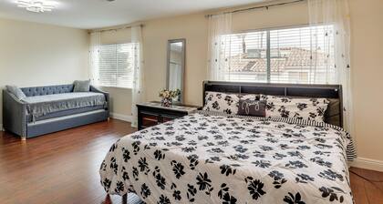 Private Pool, Fire Pit & Grills: Las Vegas Getaway