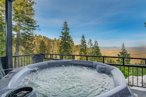 Apartment (4 Bedrooms) | Interior - Modern Heavenly Ski Resort Mountain-top Retreat (Stateline)