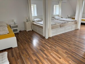 7 makuuhuonetta, Wi-Fi, vuodevaatteet