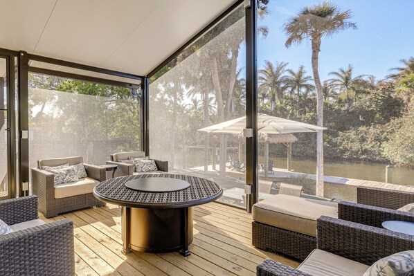 Front of property - Riverfront Oasis: Fish, Grill & Chill in Stuart! (Stuart)