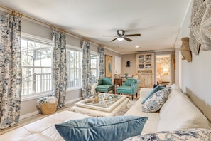 House (2 Bedrooms) | Interior - Riverfront Oasis: Fish, Grill & Chill in Stuart! (Stuart)
