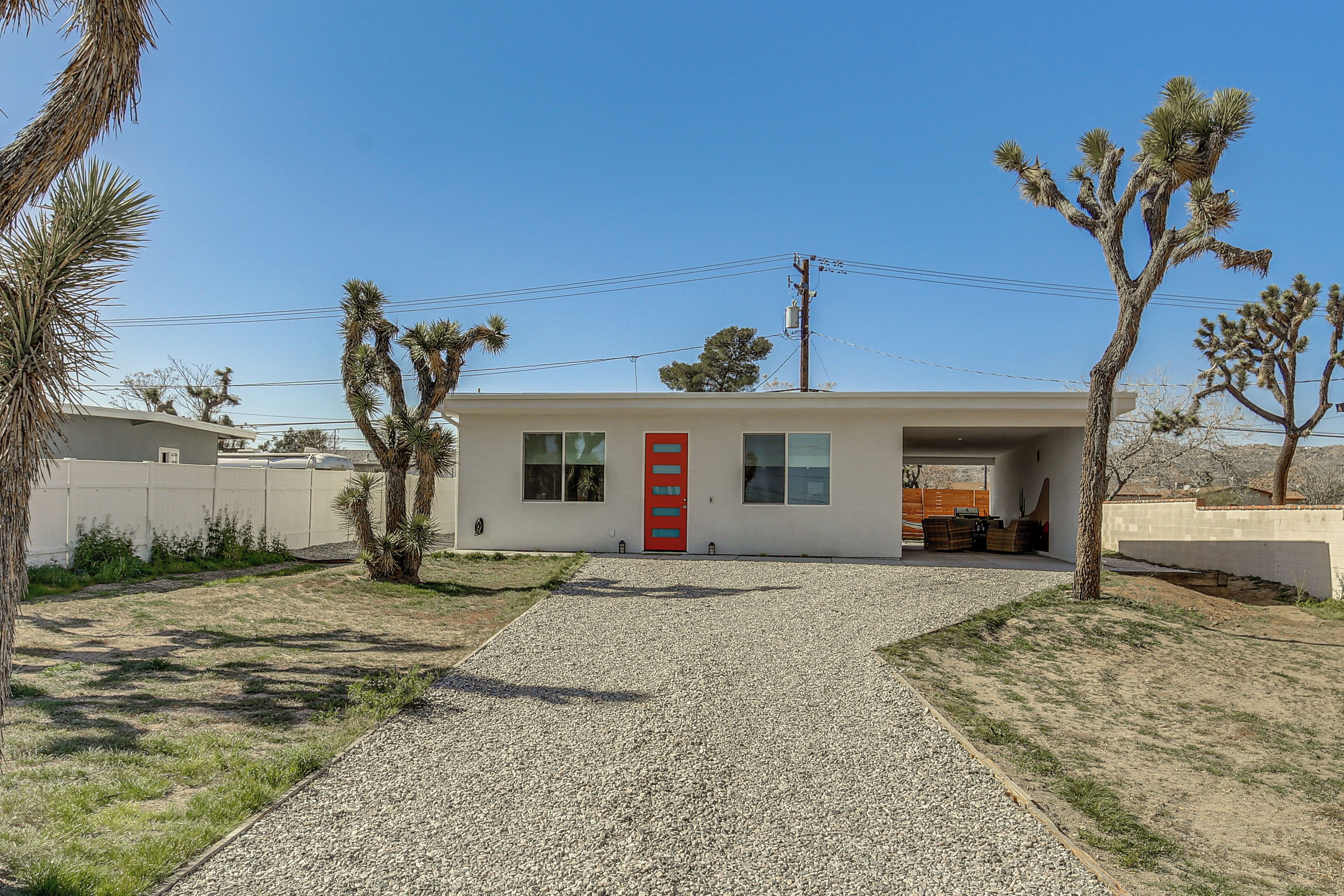 House (2 Bedrooms) | Front of property