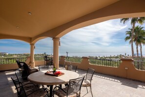 House (4 Bedrooms) | Interior - Steps to Sand: Ocean-view Cabo Home w/ Heated Pool (Cabo San Lucas)
