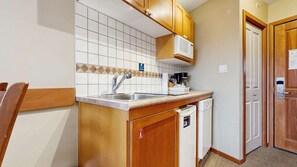 Mikrovågsugn och diskmaskin