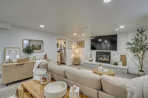 House (2 Bedrooms) | Front of property - Ski, Hike & Visit Byu: Quiet Getaway in Orem! (Orem)