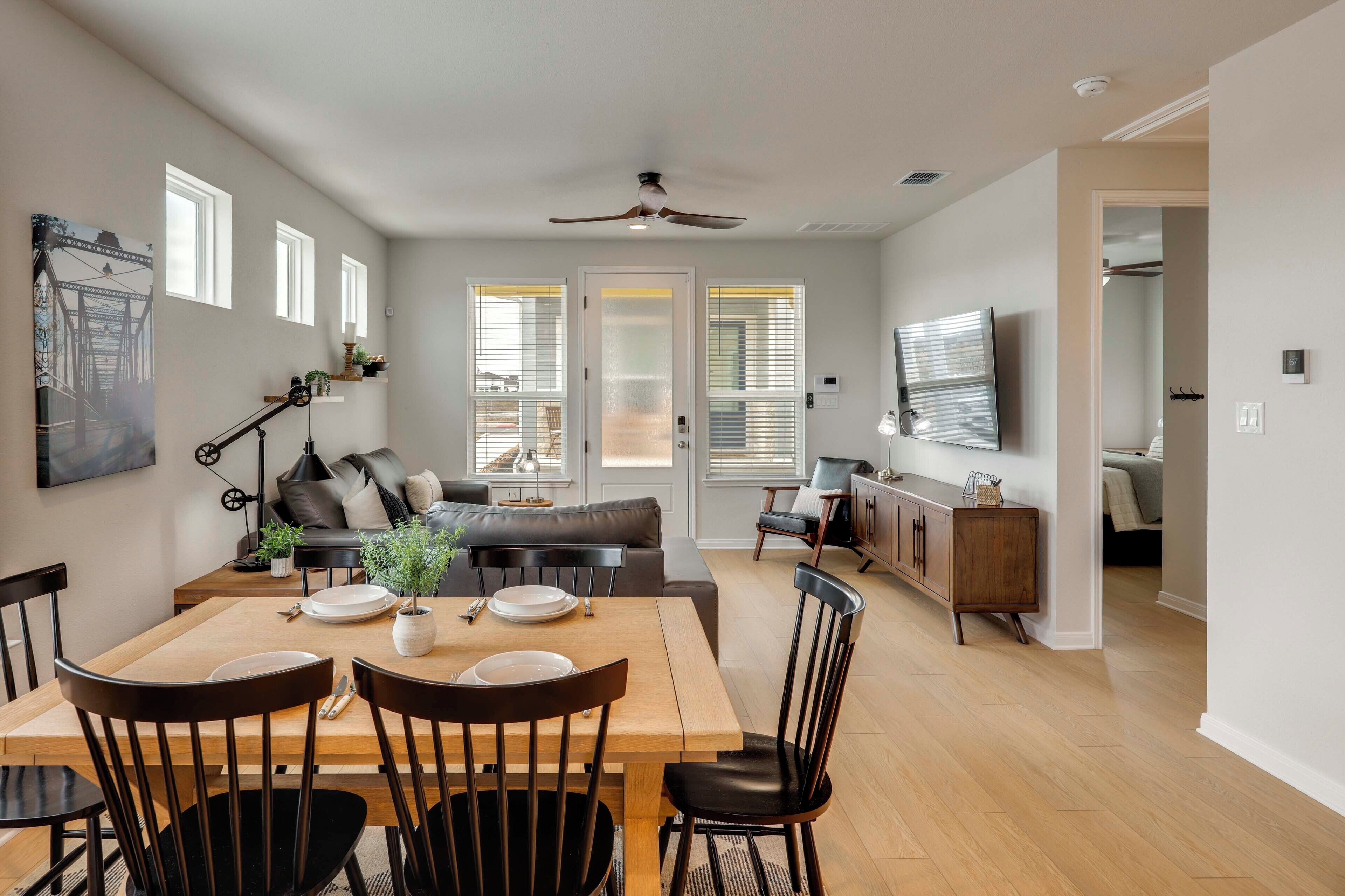 House (2 Bedrooms) | Interior