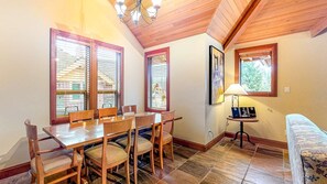 Dining - Whistler - Montebello #33 (Whistler)