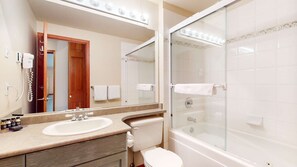 Hair dryer - Whistler - The Lagoons 72 (Whistler)