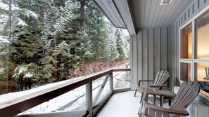 Property grounds - Whistler - The Aspens 123 (Whistler)